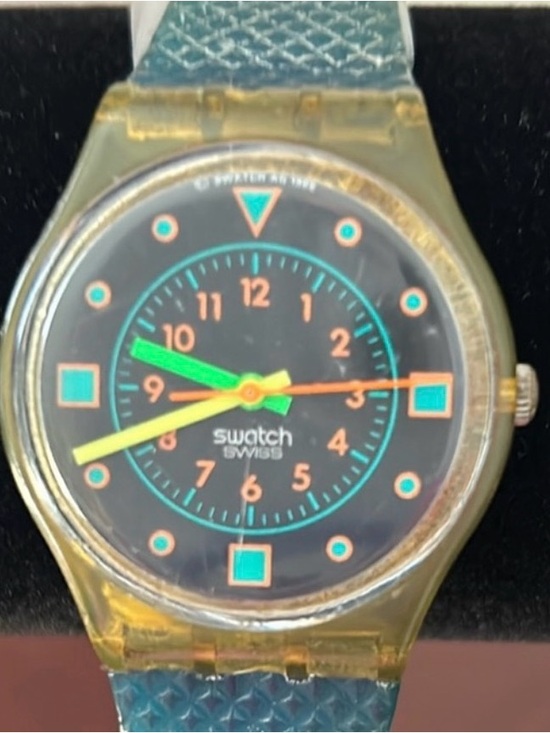 Swatch Other - Swatch AG 1988 - Series 9175 Vintage Men Watch
